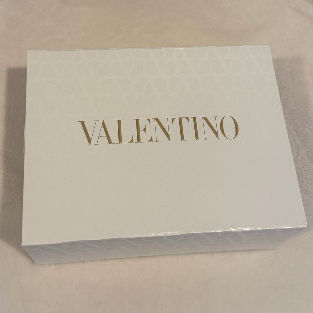 Valentino Gift Box